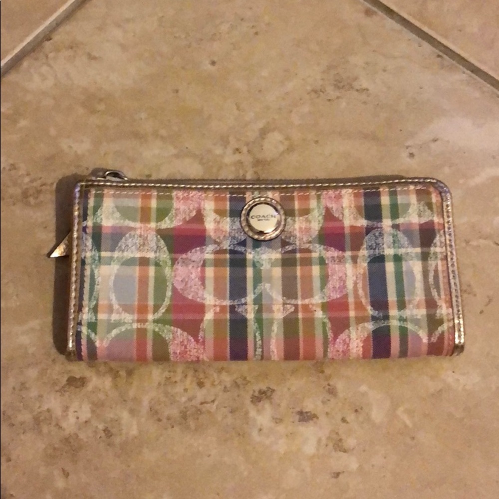 🚨MAKE OFFER🚨 Coach Wallet